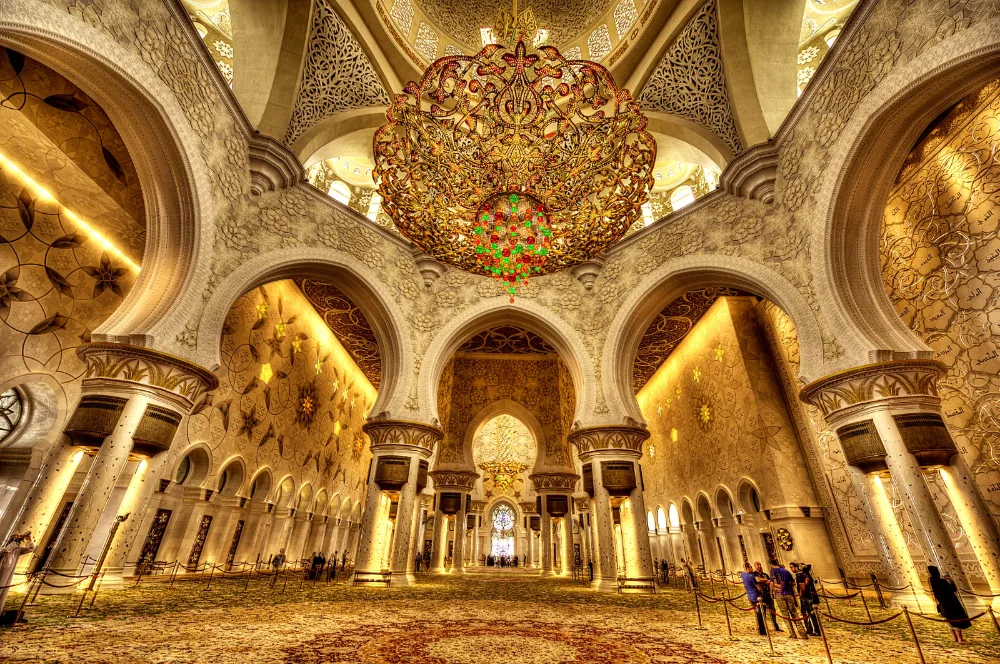 Qasr Al Watan presidential palace courtyard and fountain in Abu Dhabi